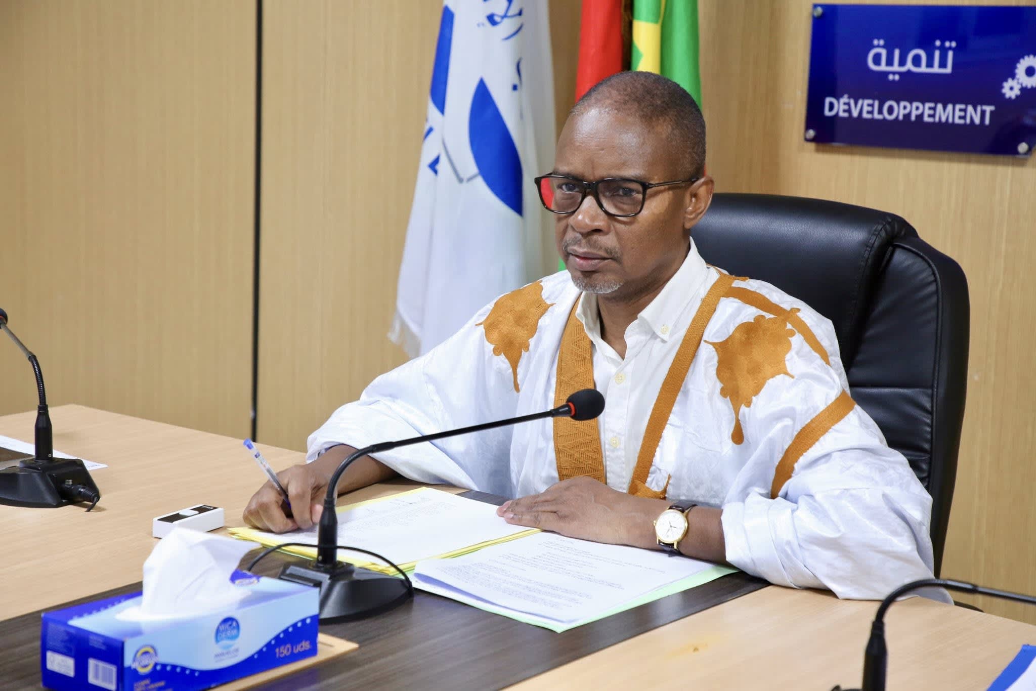 الحزب الحاكم في بيان غاضب: “تواصل” طلب تعليق الحوار لأسباب تفتقر للوجاهة